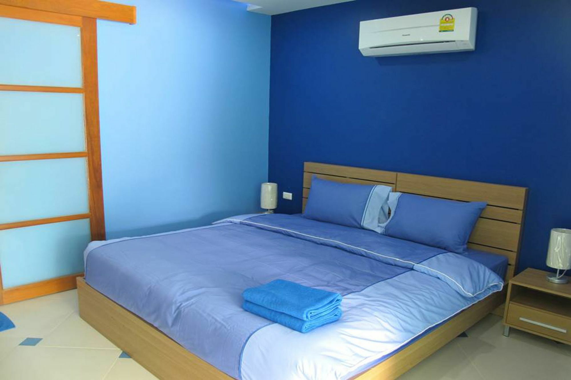 Condor Apartment Nai Harn Экстерьер фото