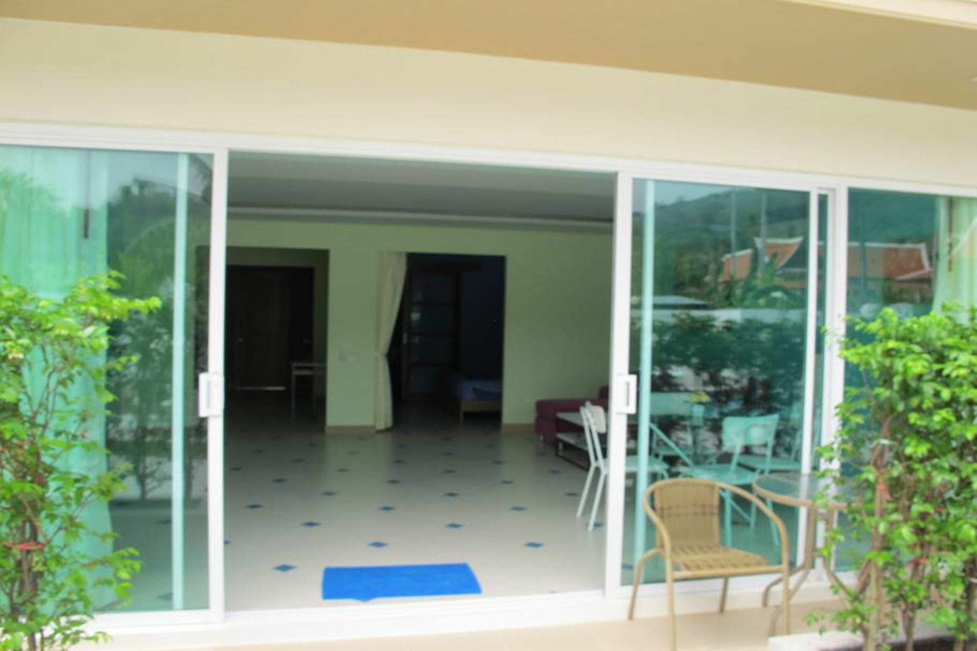 Condor Apartment Nai Harn Экстерьер фото
