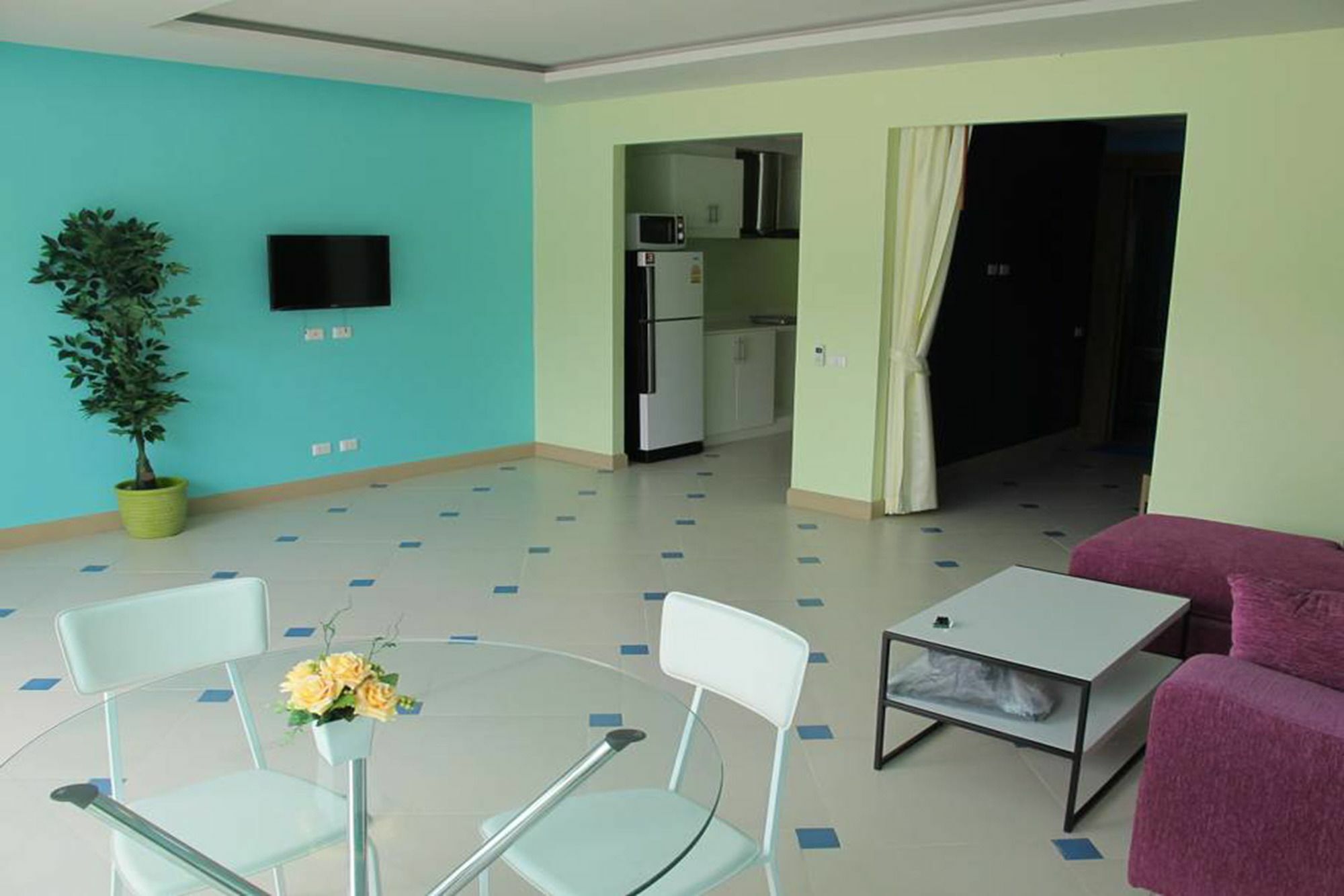 Condor Apartment Nai Harn Экстерьер фото