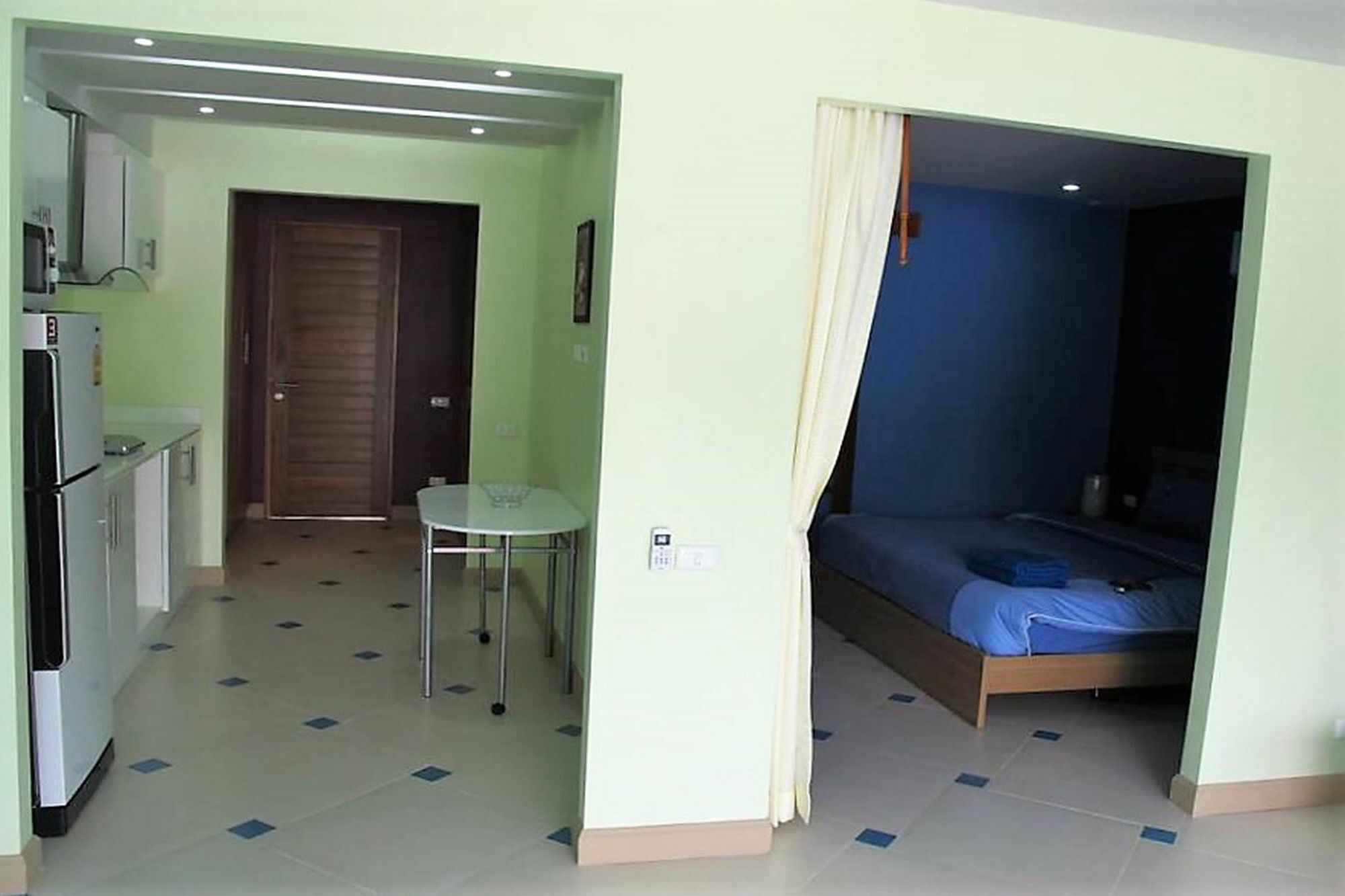 Condor Apartment Nai Harn Экстерьер фото